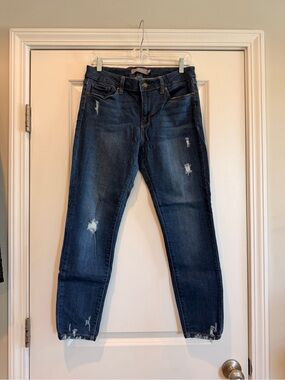 Dark Wash Distressed Women’s Jeans